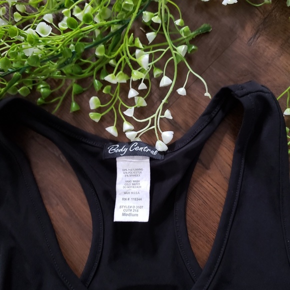 Body Cental Color Splash Spring Racerback Tunictop - Picture 2 of 3